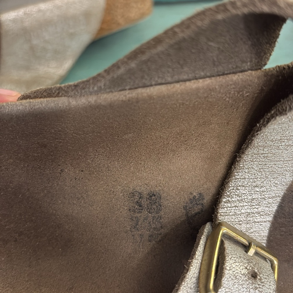 Birkenstock Sandals SZ L 7 - Picture 3 of 5